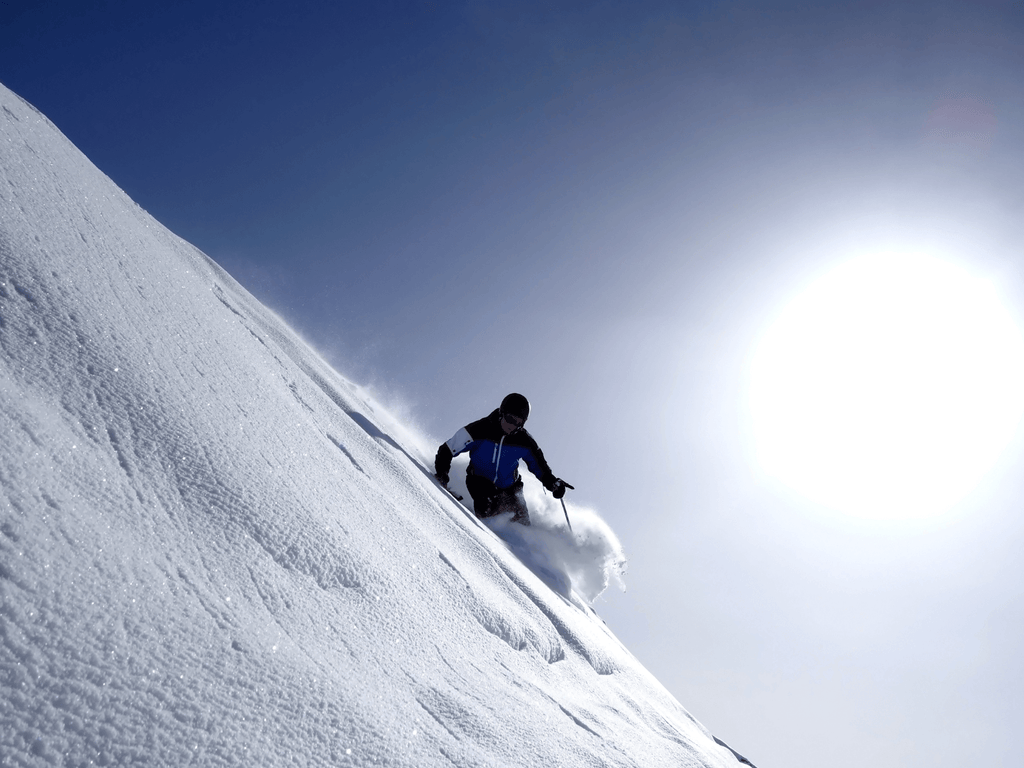 Sonnenschutz vor Sonnenbrand im Winter: So schützt du dich richtig